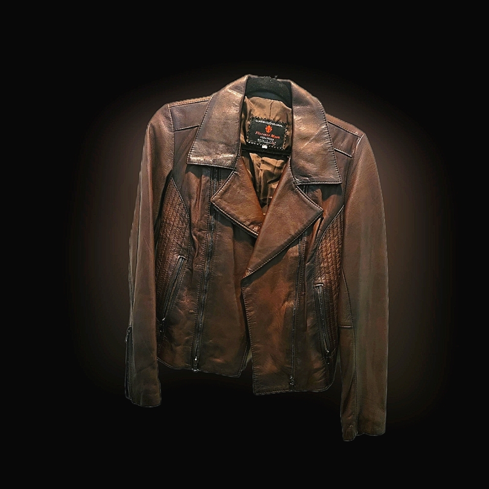 Gorgeous Brand New Brown Italian Leather Jacket size xs/s